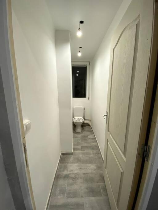 Grande Chambre Dans Loft A Deux Pas De La Plage Dunkirk Exterior foto